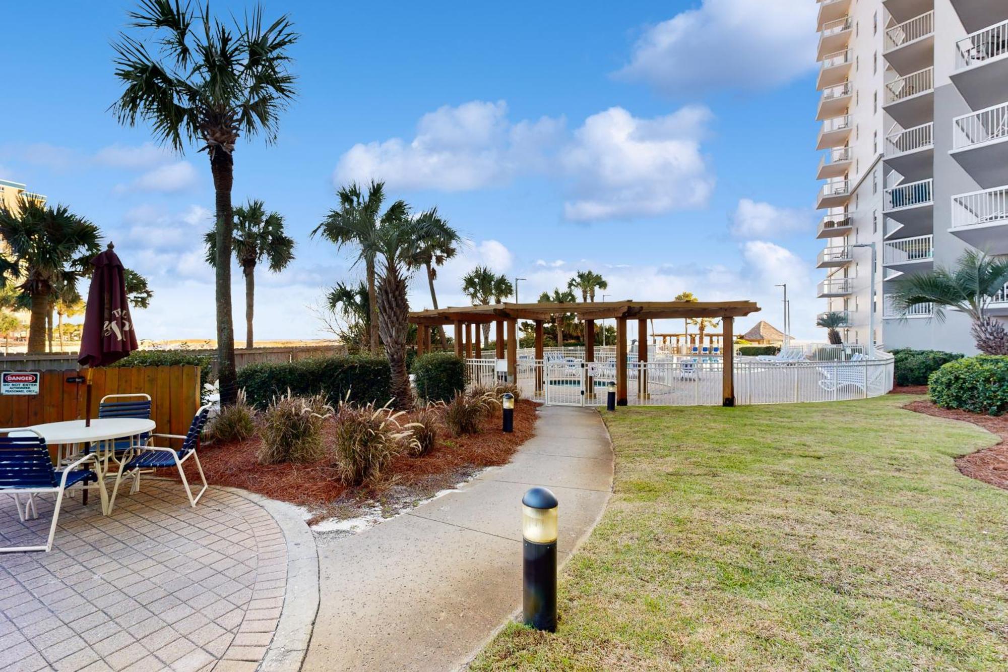 Pelican Beach Resort 304 Destin Bagian luar foto